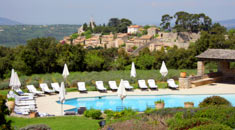 南仏プロヴァンス・ボニューにある4ッ星ホテル